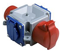 ABB 2CMA170193R1000 Three way adaptor mix, 6h, 16A, IP44, 3P+N+E inlet and outlet,2x2P schukos