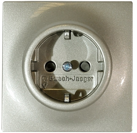 ABB 2013-0-4979 Розетка SCHUKO 16А 250В с защитными шторками, серия impuls, цвет шампань-металлик