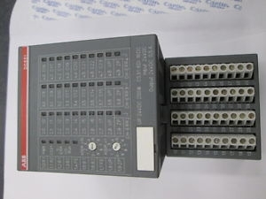 ABB 1SAP220500R0001 Модуль интерфейсный, 8DI/16DC, DC551-CS31