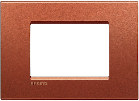 BTicino LNA4803RK LivingLight Рамка прямоугольная, 3 модуля, цвет Красный шелк