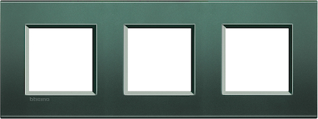 BTicino LNA4802M3PK LivingLight Рамка прямоугольная, 3 поста, цвет Зеленый шелк