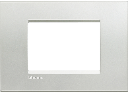 BTicino LNA4803AG LivingLight Рамка прямоугольная, 3 модуля, цвет Серебро