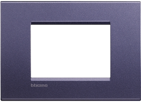BTicino LNA4803CB LivingLight Рамка прямоугольная, 3 модуля, цвет Синий шелк