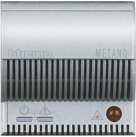 BTicino HC4511/12 Axolute Детектор метана со световой и звуковой сигнализацией (85 дБ), внутренняя автоматическая диагностика, управление повторителями сигналов, 12 В~/= – 2 модуля, цвет алюминий