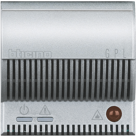 BTicino HC4512/12 Axolute Детектор LPG (метан – бутан) со световой и звуковой сигнализацией (85 дБ), внутренняя автоматическая диагностика, управление повторителями сигналов, 12 В~/= – 2 модуля, цвет алюминий