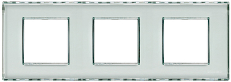 BTicino LND4802M3KR LivingLight Рамка прямоугольная, 3 поста, цвет Kristall