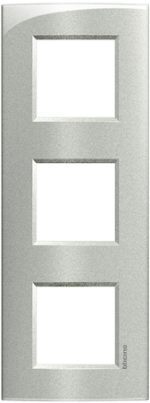 BTicino LNE4802M3GL LL рамка 2x3мод.71мм.Лунное серебро