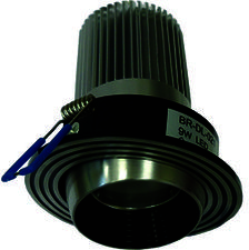 BR-DL-021 Briaton Светильник светодиодный встраиваемый Down Light 9Вт,холодный белый,D82xH92/серебро,IP41