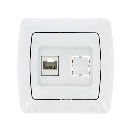 EIK01-035-10 Розетка RJ-45 1-мест. бел. Мадрид EKF PROxima