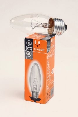 General Electric 10873 Лампа накаливания свеча 60W E27 220-230 В пр. (60C1/CL)