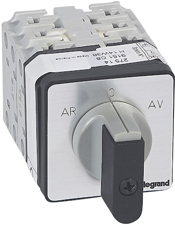 Legrand 027514 Pr17 Защ. Двиг. Инвер 1V Монт.