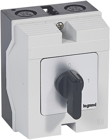 Legrand 027716 Pr17 Выкл. 2Ф Боксовый