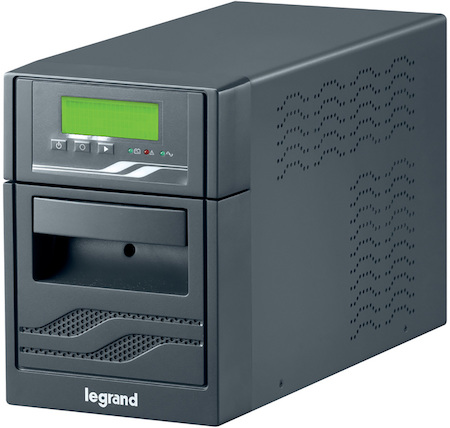 Legrand 310006 ИБП NikyS 1кBA IEC USB /RS232