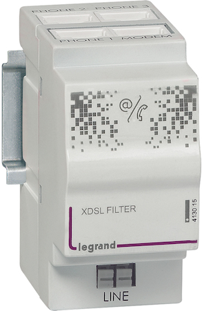 Legrand 413015 Фильтр xDSL. 3 выхода телефонных, 1 выход для модема. Размер: 2DIN