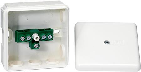 Schneider Electric IMT36350 СОЕД. КОРОБКА IP65 87Х87Х40 С КОЛОДКОЙ 5*440V 10 САЛЬН.