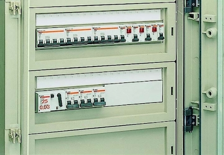 Schneider Electric NSYDLP114 шасси модулей114(18мм)модуля