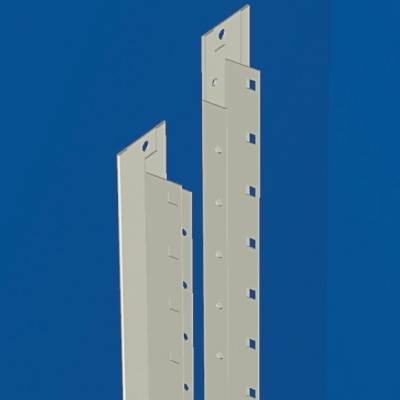 ДКС R5TE22 Стойки вертикальные, для установки панелей, для шкафов В=2200мм, 1 упаковка - 2шт.