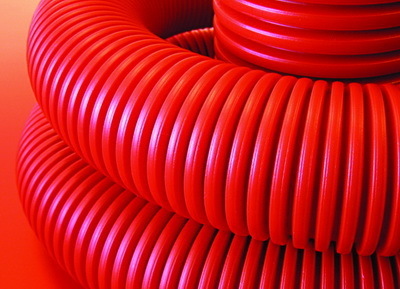 ДКС 121914 Двустенная труба ПНД гибкая для кабельной канализации д.140мм с протяжкой, SN6, в бухте 50м, цвет красный