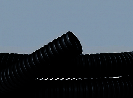 Фото ДКС 71750 Труба ПНД гибкая гофр. д.50мм, лёгкая с протяжкой, 15м, цвет чёрный DKC